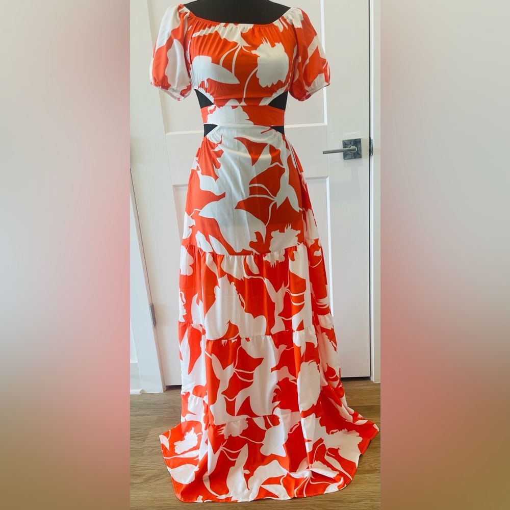 Long dress, orange and white, size small. - Picture 2 of 2
